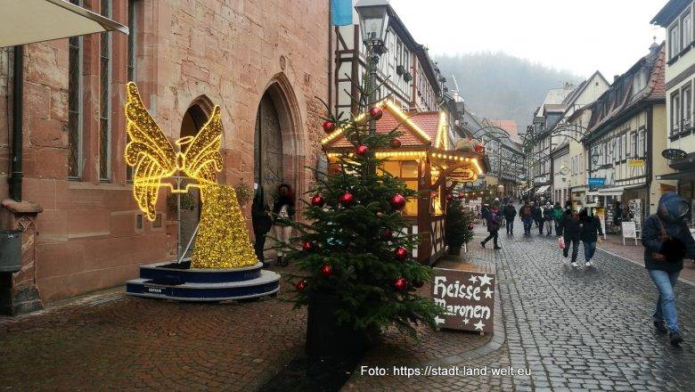 Weihnachtsmarkt in Miltenberg am Main - Bayern Burgen und Schlösser Deutschland Geheimtipp Historische Altstadt Outdoor-Erlebnisse Städte Weihnachtsmärkte  03-IMG_20231208_145339-780x440